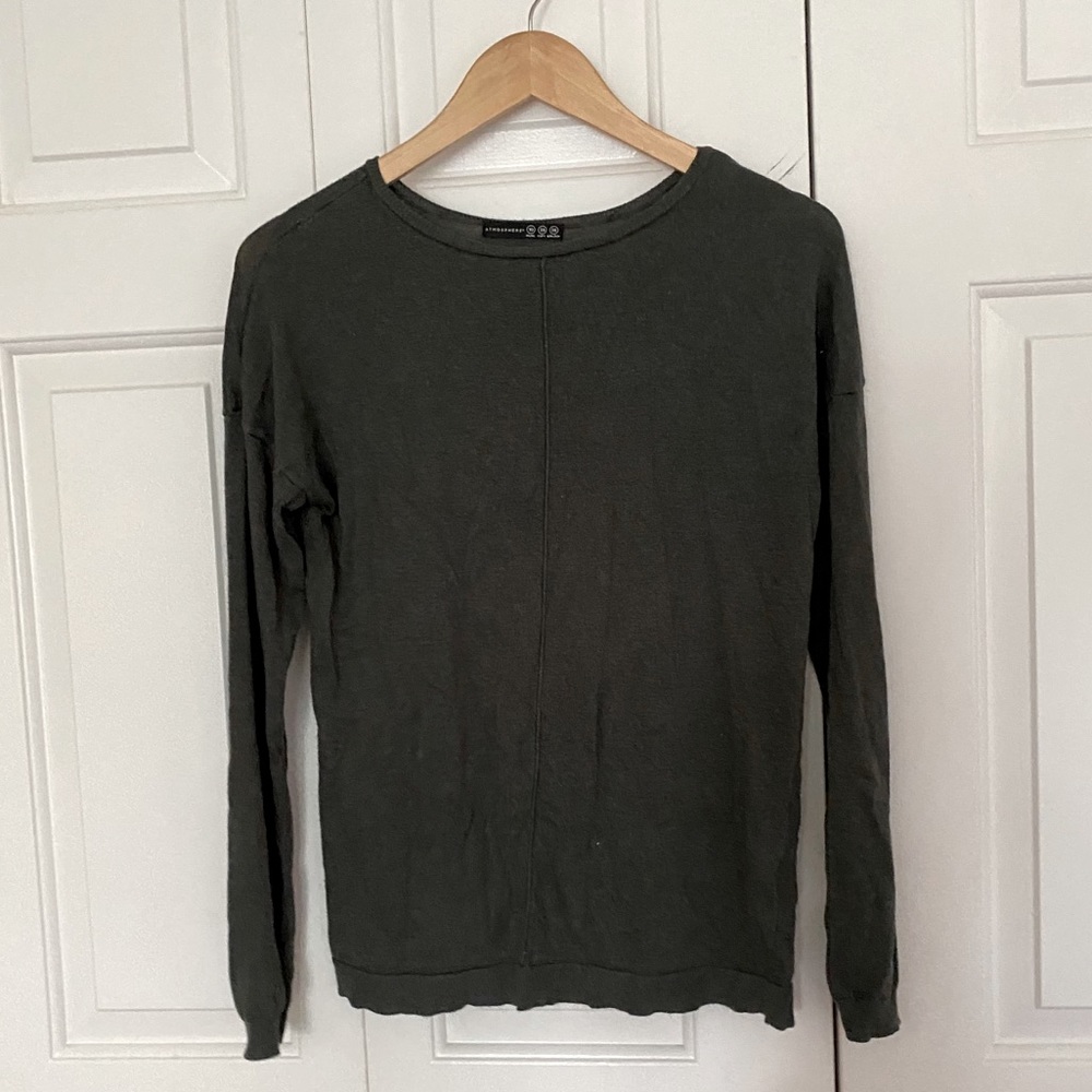 Atmosphere green sweater